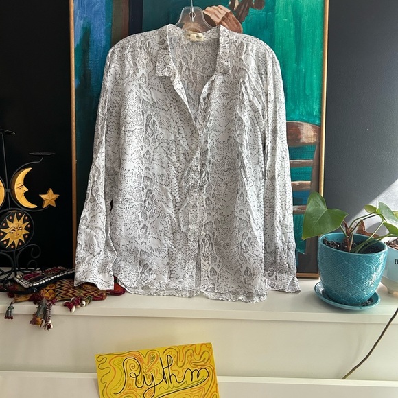 Cloth & Stone White and Gray Patterned Blouse M - Picture 16 of 16